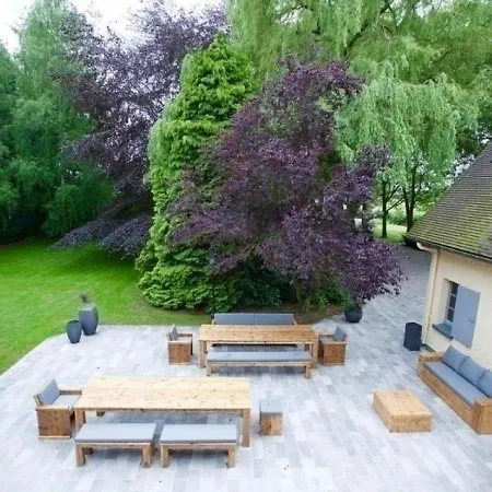 Holiday home Estaires, 7 Pieces, 14 Personnes - Fr-1-510-2 Estaires